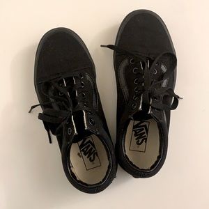 Black Vans